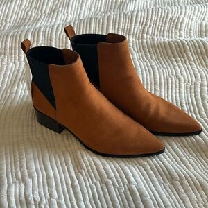Black and brown heeled boots!